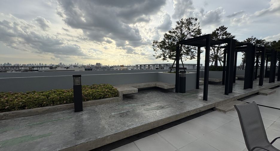 For rent 1 bed condo in Bang Kapi, Bangkok