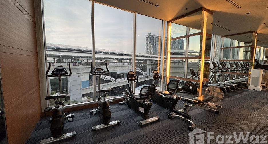 For sale 1 bed condo in Thon Buri, Bangkok