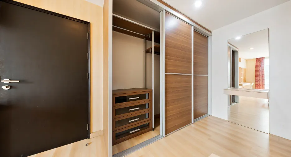 For sale and for rent 3 bedrooms condo in Chatuchak, Bangkok