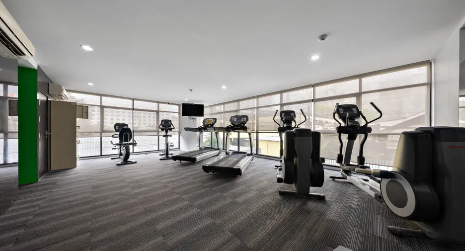For sale and for rent 3 bedrooms condo in Chatuchak, Bangkok