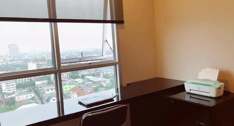 For sale 2 bedrooms condo in Chom Thong, Bangkok