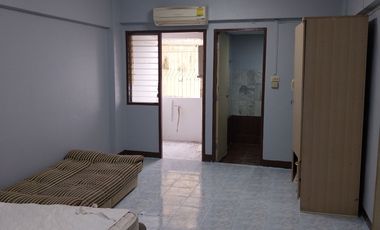 À vendre studio condo à Don Mueang, Bangkok