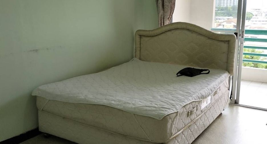 For rent 1 bed condo in Bang Phlat, Bangkok