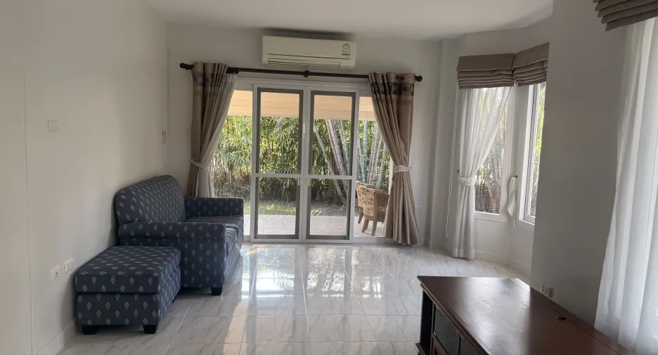 For rent 4 bedrooms house in Hang Dong, Chiang Mai