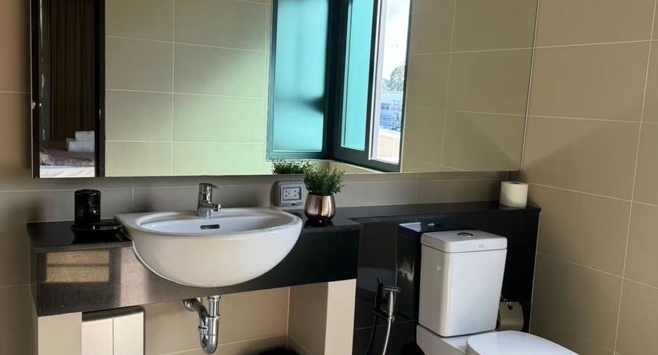 For sale 2 bedrooms condo in Mueang Chiang Mai, Chiang Mai