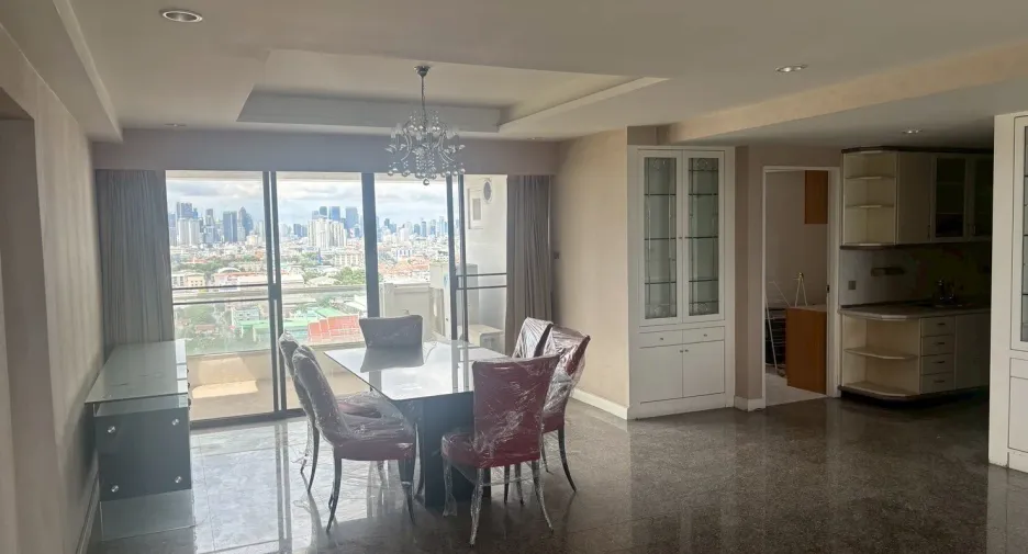 For sale 3 bedrooms condo in Bang Kho Laem, Bangkok