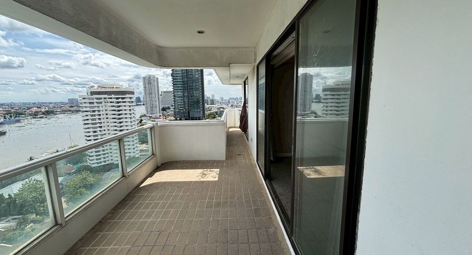 For sale 3 bedrooms condo in Bang Kho Laem, Bangkok