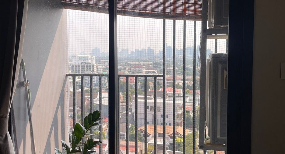 For sale 2 bedrooms condo in Suan Luang, Bangkok
