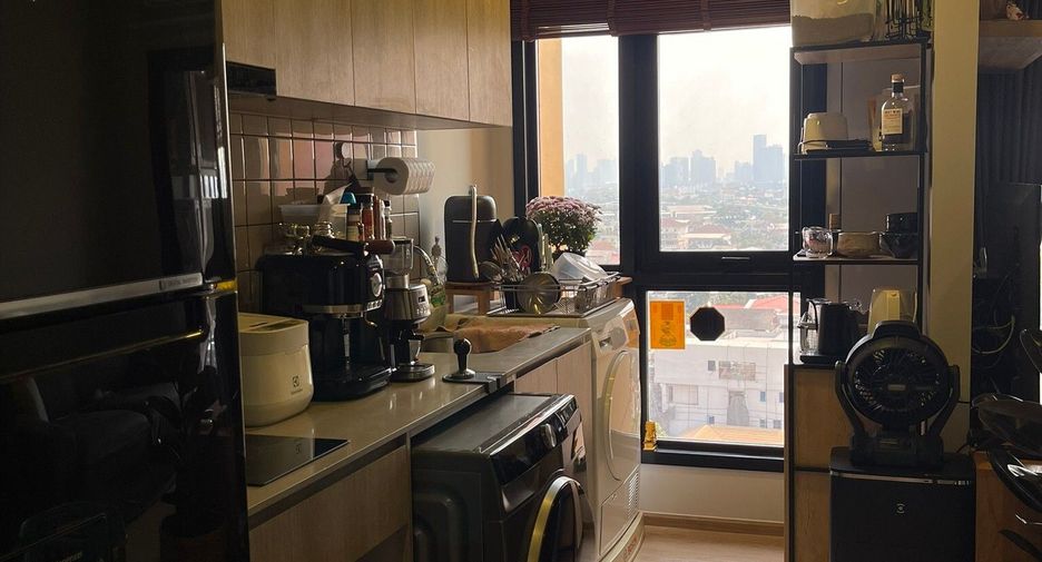 For sale 2 bedrooms condo in Suan Luang, Bangkok