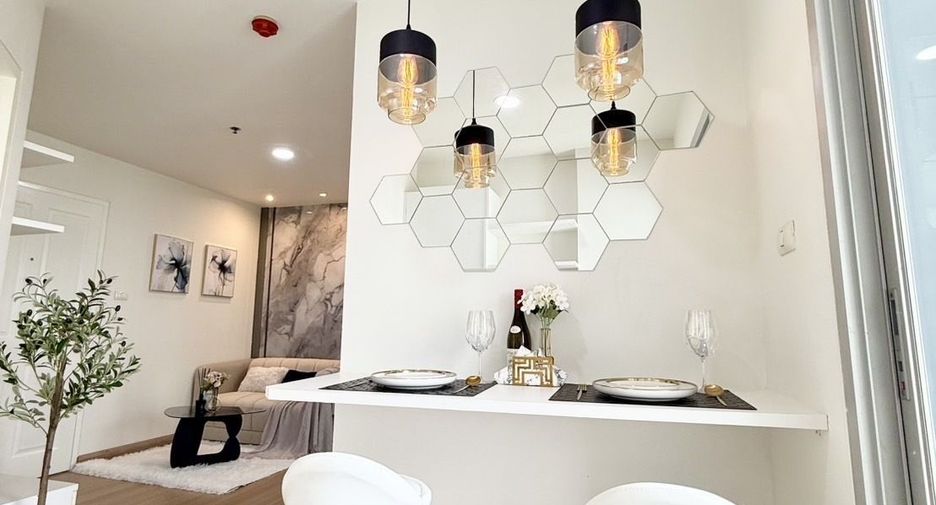 For sale 1 bed condo in Bangkok Noi, Bangkok