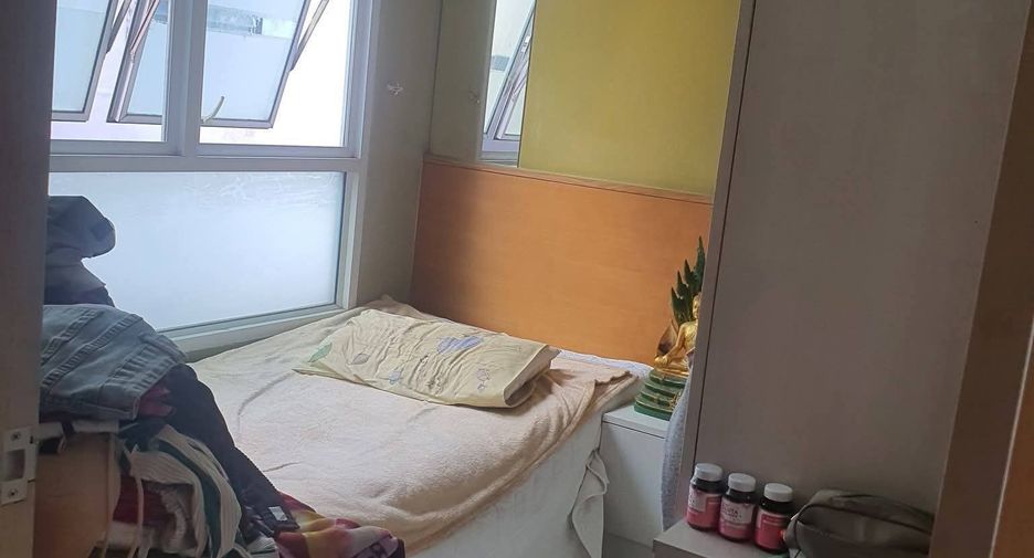 For sale 2 bedrooms condo in Khlong Toei, Bangkok