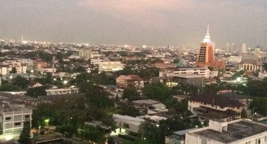 Wohnung zur Miete mit 1 Zimmer in Phra Khanong, Bangkok