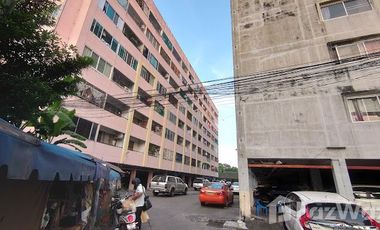 For sale studio condo in Suan Luang, Bangkok
