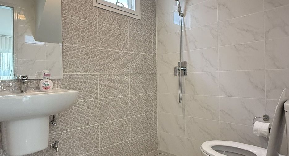 For rent 3 bedrooms house in Hang Dong, Chiang Mai