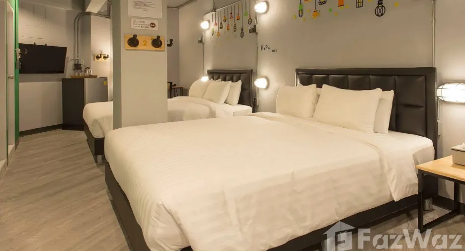 For sale 20 bedrooms hotel in Bang Rak, Bangkok