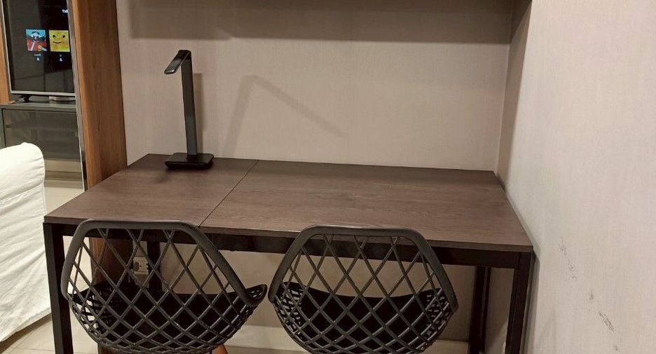For sale 1 bed condo in Khlong Toei, Bangkok