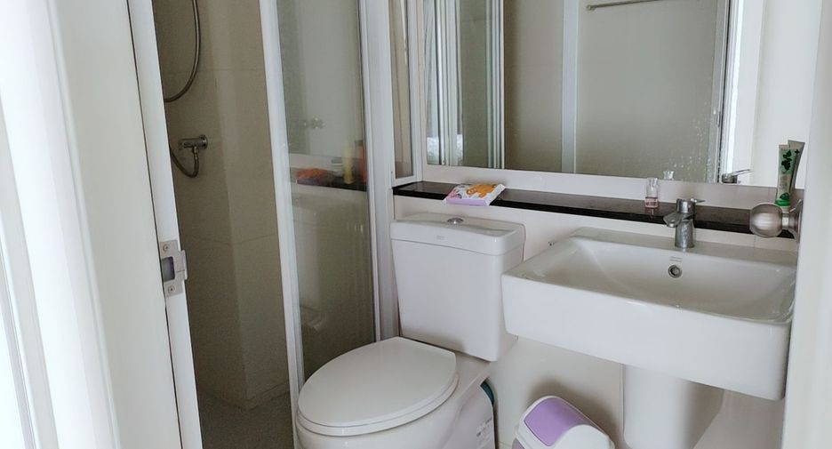 For rent 1 bed condo in Mueang Samut Prakan, Samut Prakan