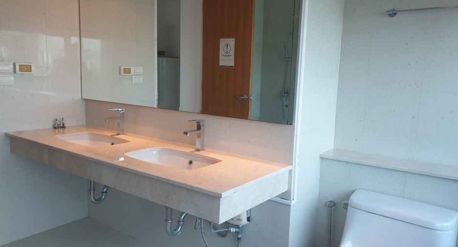 For sale 2 bedrooms condo in Pathum Wan, Bangkok