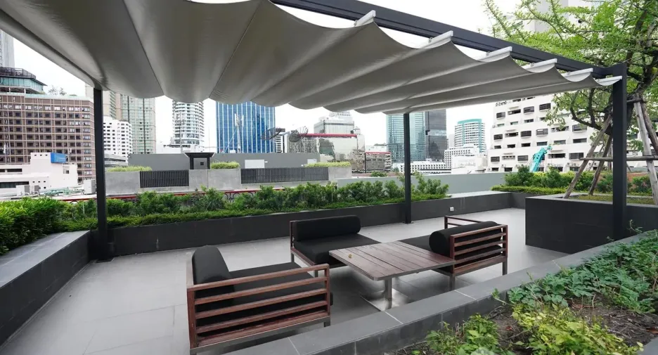 For sale 2 bedrooms condo in Pathum Wan, Bangkok