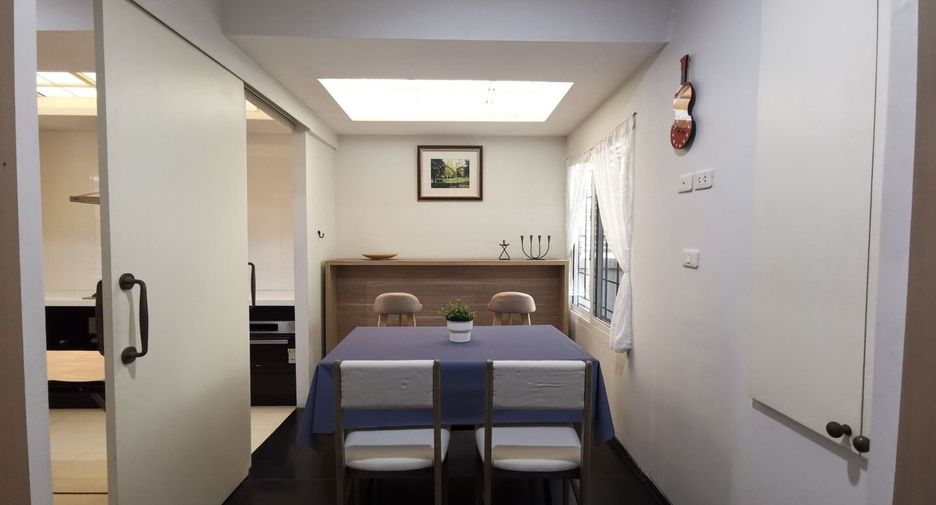 For sale 3 ベッドルーム house in Bang Khen, Bangkok