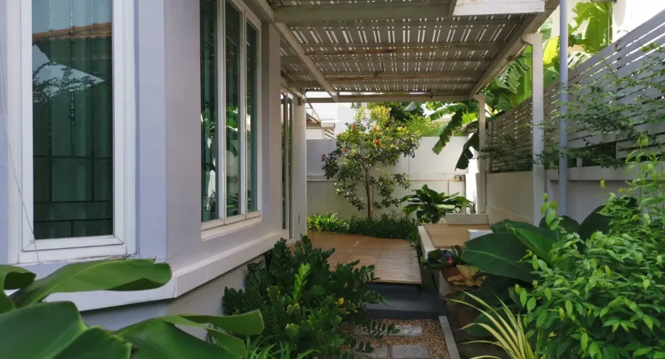 For sale 3 ベッドルーム house in Bang Khen, Bangkok