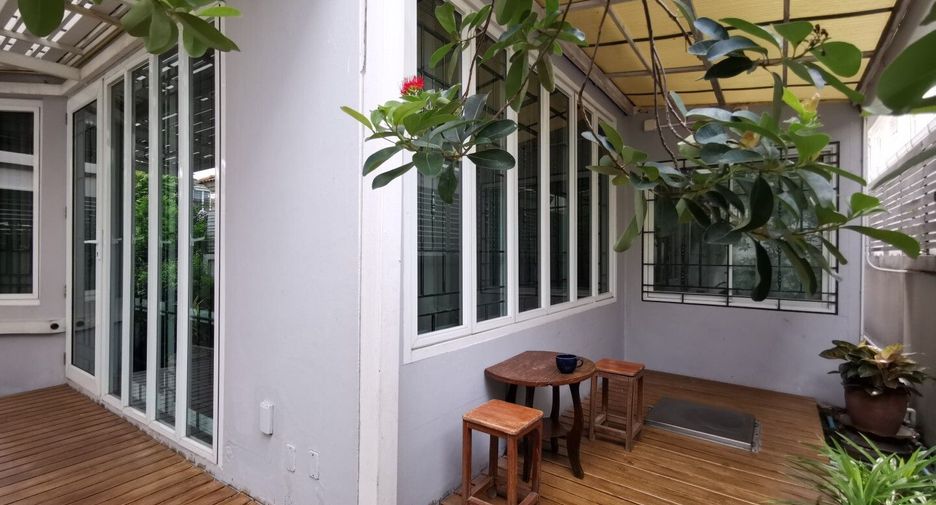 For sale 3 ベッドルーム house in Bang Khen, Bangkok
