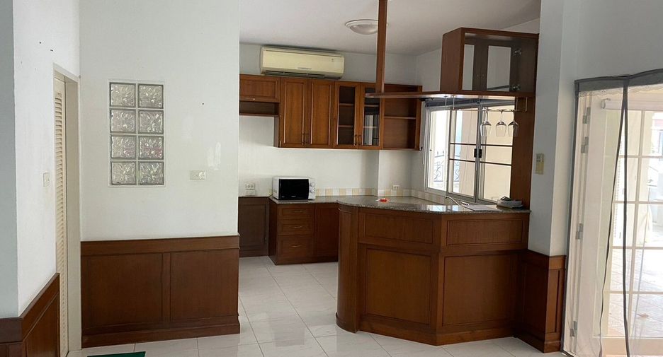 For rent 4 bedrooms house in Hang Dong, Chiang Mai