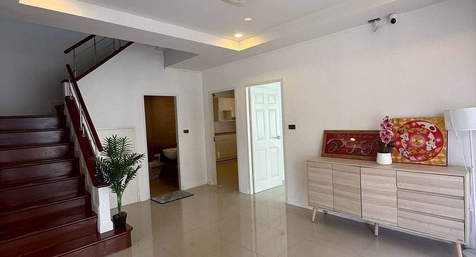 出售 和 出租 4 卧室 别墅 在 Mueang Chiang Mai, Chiang Mai