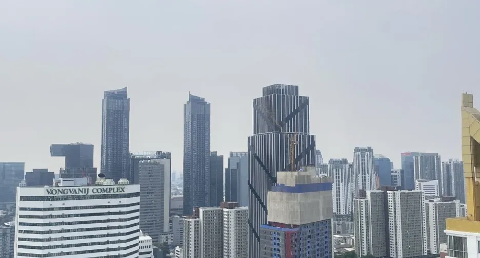 For sale 1 bed condo in Huai Khwang, Bangkok