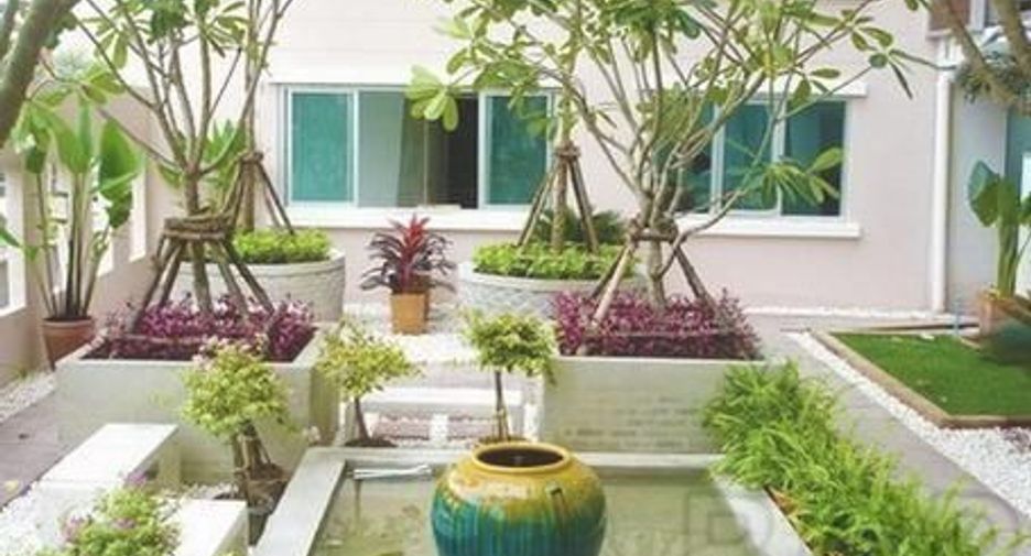 For sale studio condo in Din Daeng, Bangkok