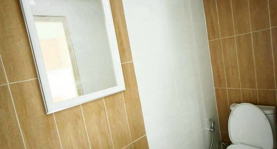 For rent 3 ベッドルーム house in Saraphi, Chiang Mai