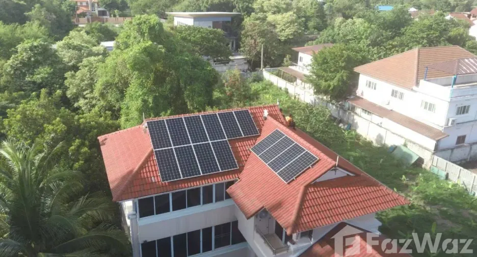 For sale そして for rent 7 ベッドルーム house in Bang Khen, Bangkok