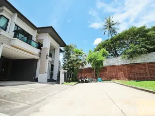 For sale and for rent 4 bedrooms house in Bang Bon, Bangkok