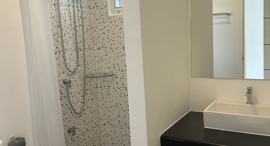 Casa en venta de 3 habitaciones en Saraphi, Chiang Mai