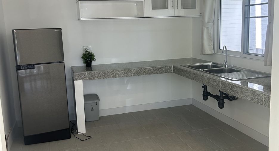 Casa en venta de 3 habitaciones en Saraphi, Chiang Mai