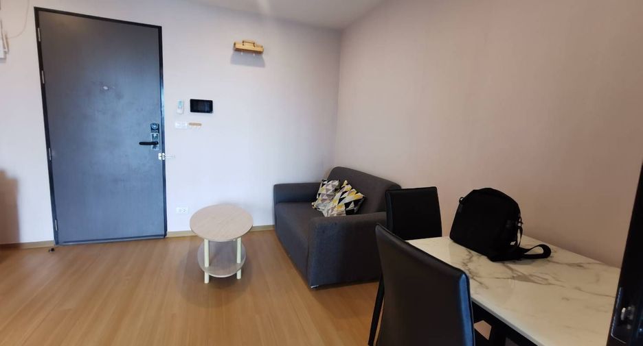 Wohnung zur Miete mit 1 Zimmer in Phasi Charoen, Bangkok