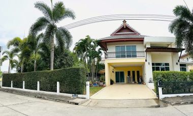 À louer 4 chambres maison à San Sai, Chiang Mai