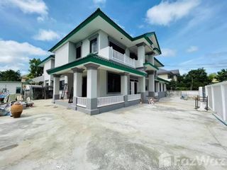 Casa en venta de 4 habitaciones en Phra Samut Chedi, Samut Prakan