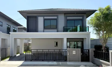 For sale and for rent 4 bedrooms house in Bang Phli, Samut Prakan