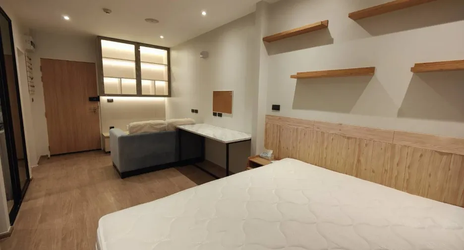 For rent studio condo in Thon Buri, Bangkok