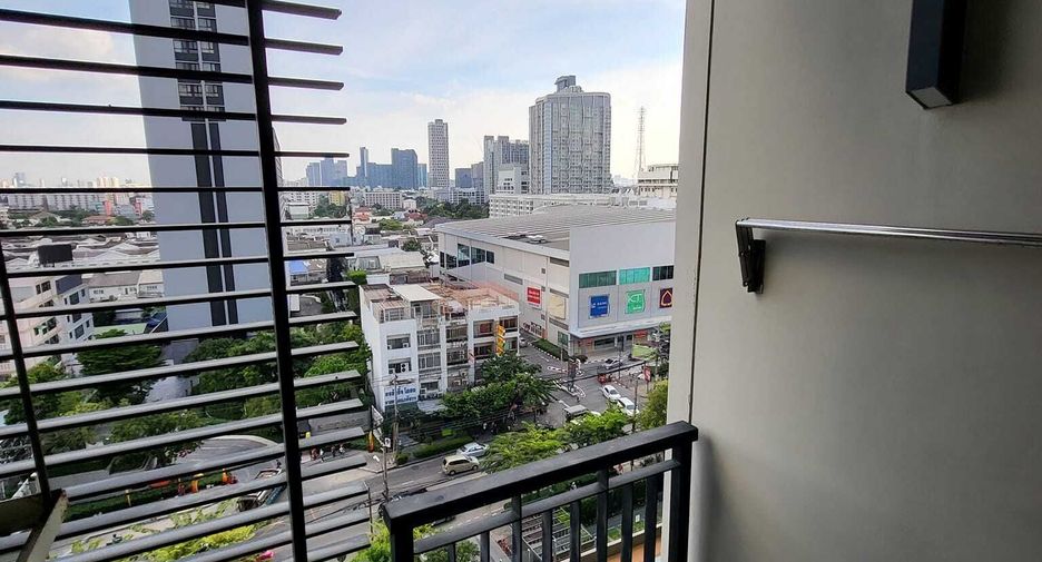 For sale and for rent 1 bed condo in Watthana, Bangkok