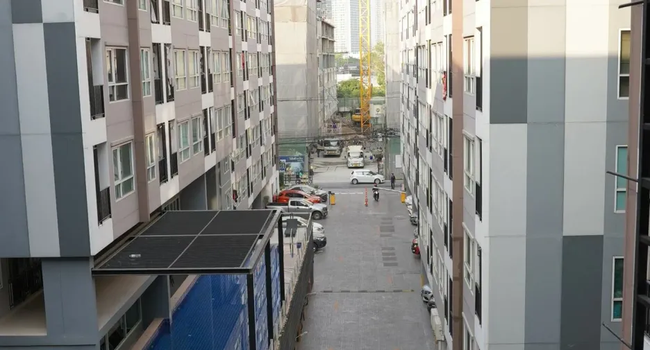 For rent 1 bed condo in Thon Buri, Bangkok