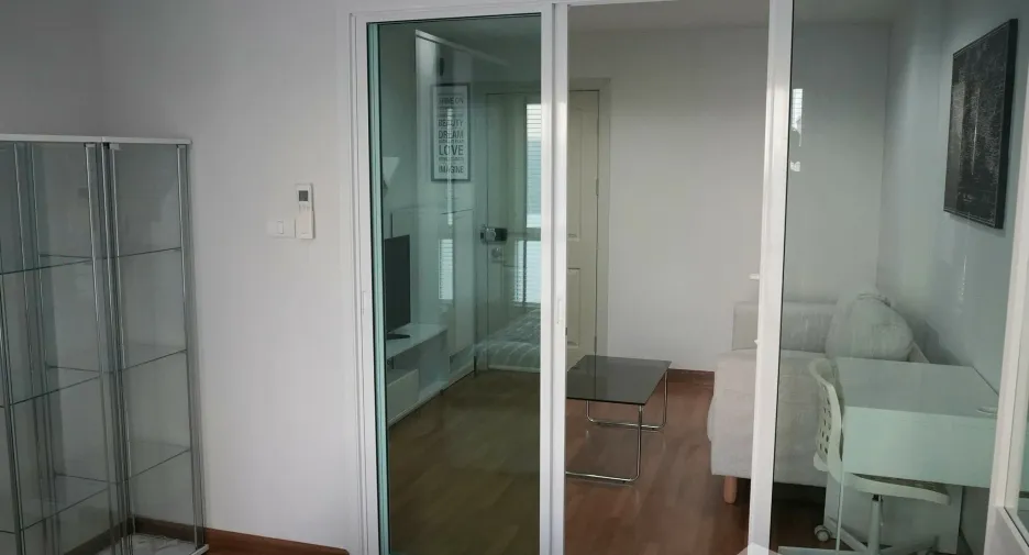 For rent 1 bed condo in Thon Buri, Bangkok