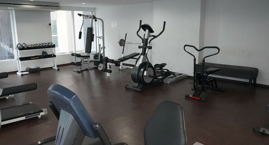 For rent 1 bed condo in Thon Buri, Bangkok