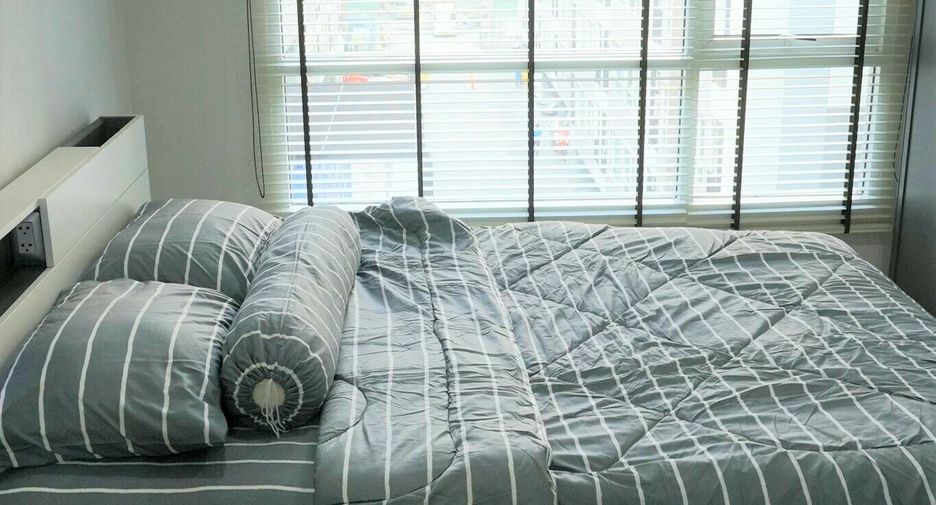 For rent 1 bed condo in Thon Buri, Bangkok