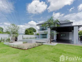 For sale 3 bedrooms house in San Kamphaeng, Chiang Mai