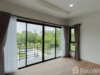 For sale 3 bedrooms house in San Kamphaeng, Chiang Mai