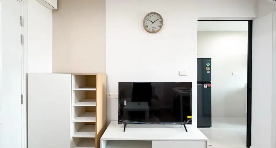 For rent 1 bed condo in Mueang Samut Prakan, Samut Prakan