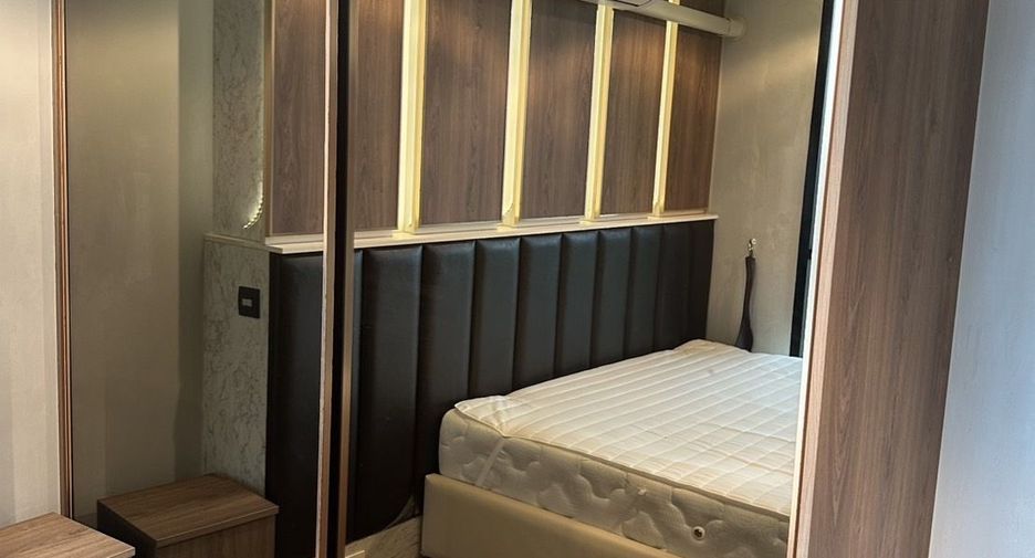 For rent and for sale 3 bedrooms condo in Phra Khanong, Bangkok