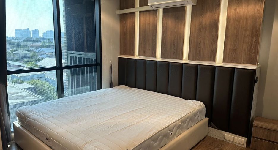 For rent and for sale 3 bedrooms condo in Phra Khanong, Bangkok